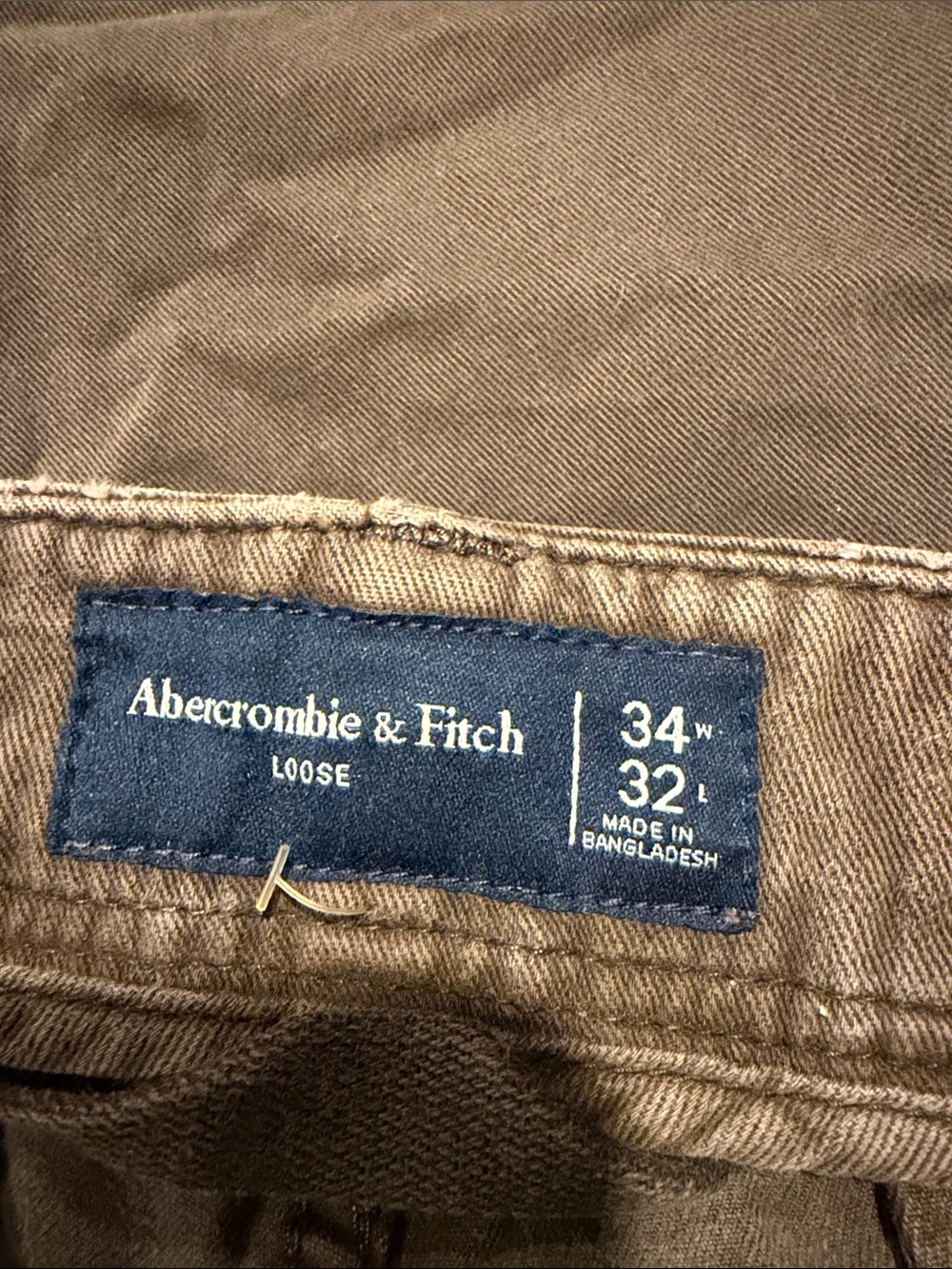 Abercrombie & Fitch Loose Fit Tan/Brown Men's Cargo chinos 34x32